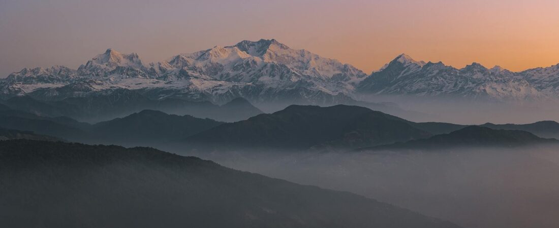 Kanchenjunga View from Darjeeling: 5 Most Stunning Spots to See It