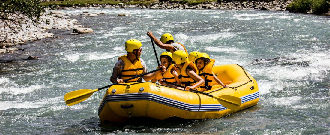 Rafting in Darjeeling: 5 Thrilling Rivers with Real Cost and Safety Tips